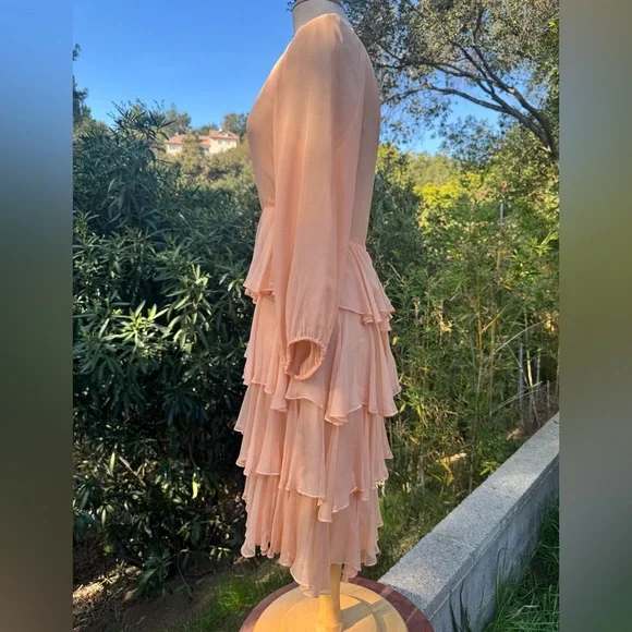 Vintage 1970s Oscar de la Renta apricot silk ruffle dress - Picture 4 of 10
